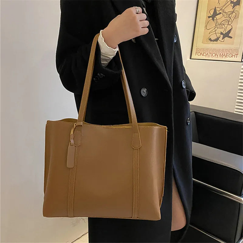 Minimalist Soft Everyday Tote